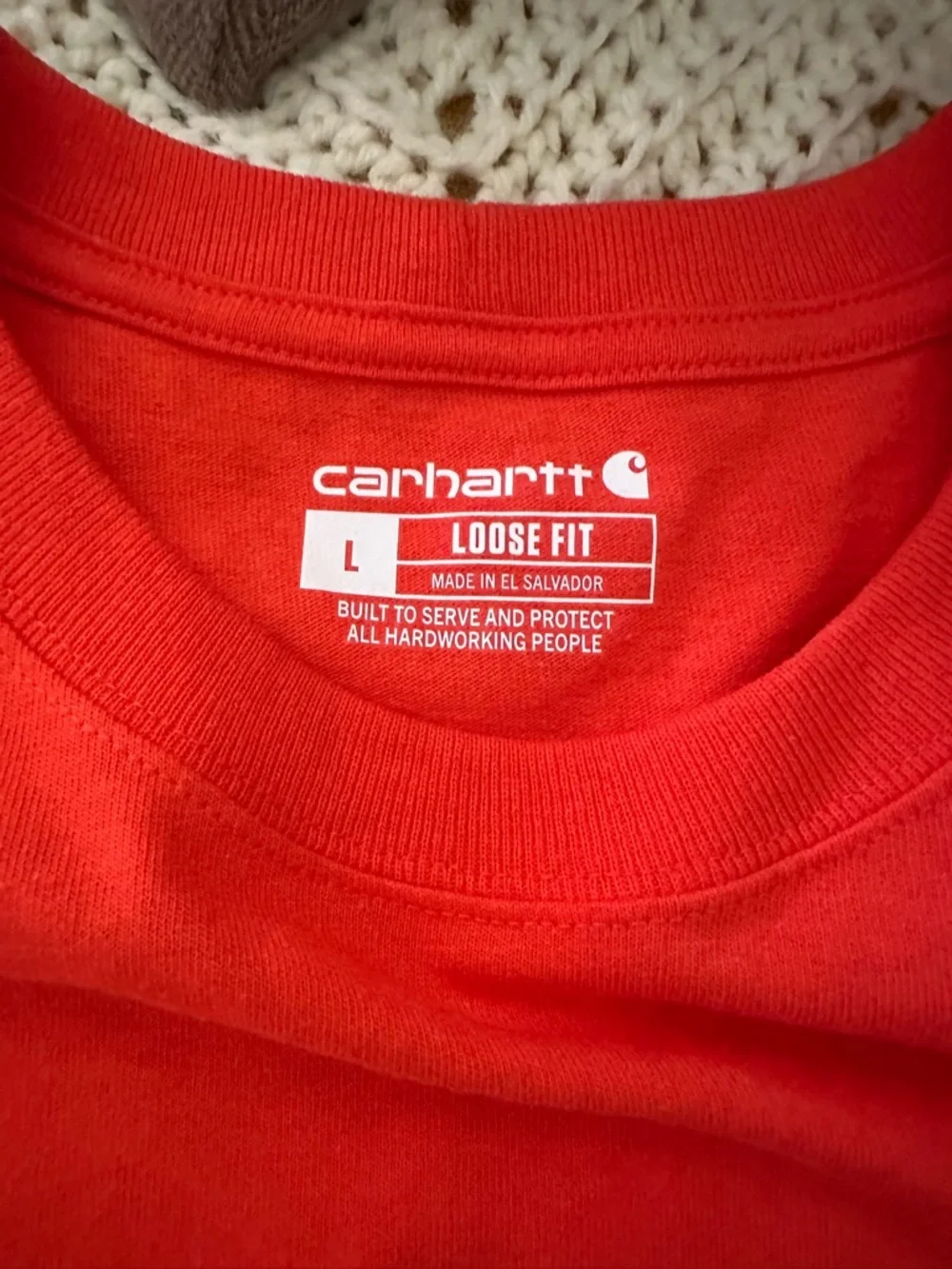 Carhartt Loose Fit T‑Shirt in Vibrant Red-Orange - Picture 2 of 3